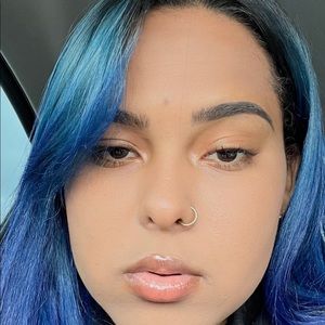 Meet your Posher, Kelianice